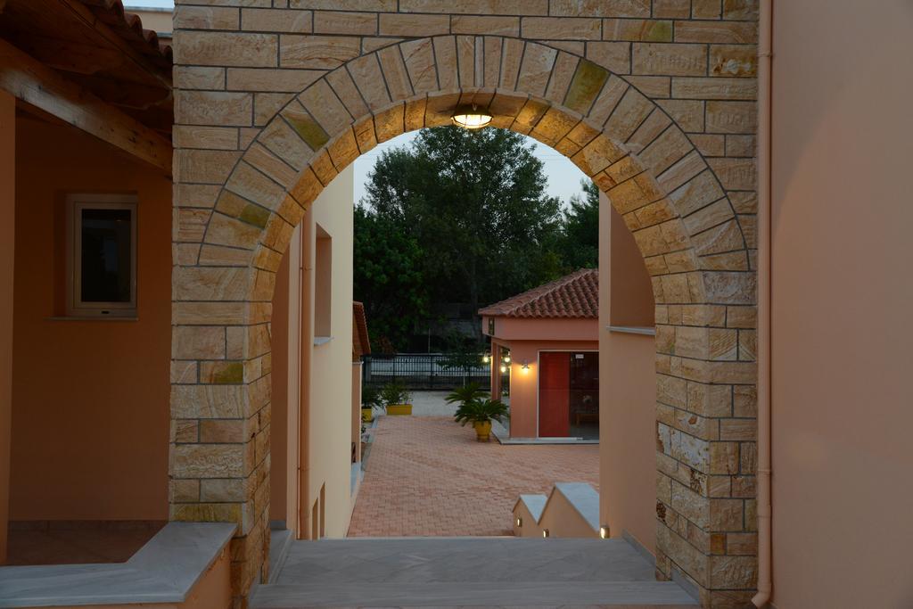 Maria'S Filoxenia Suites Drepano  Екстер'єр фото