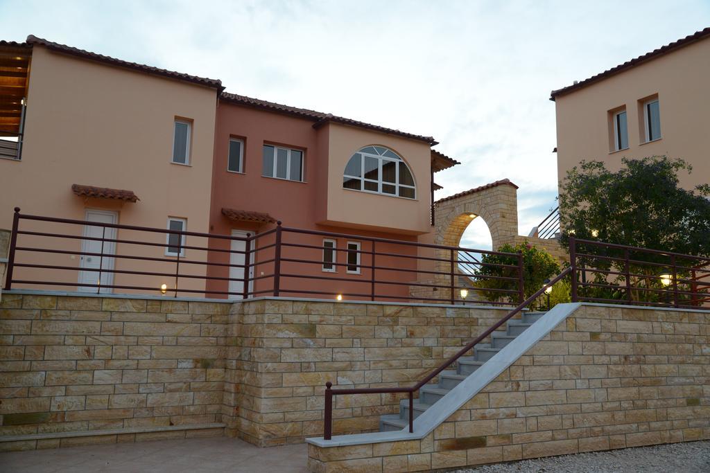 Maria'S Filoxenia Suites Drepano  Екстер'єр фото